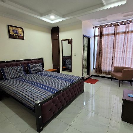 New Nabeel Residency Khaqan Abbasi Road Bhurban Мюри Екстериор снимка